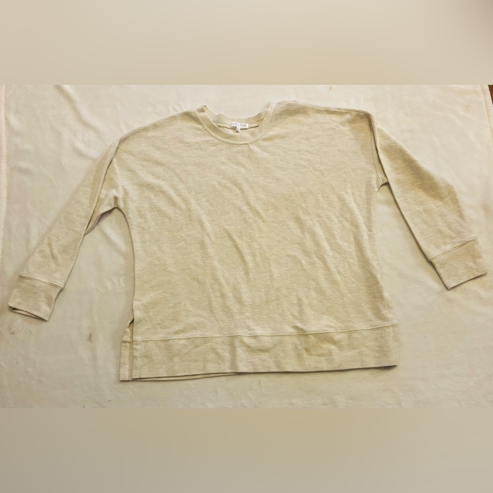 Shirt Long Sleeve in Beige/Oatmeal by Pretty Rebel Size Large EUC